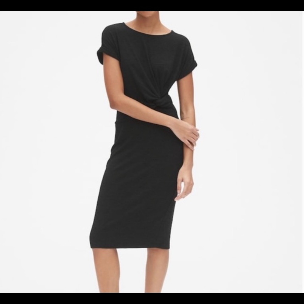 NWOT!  GAP Black Short Sleeve T-Shirt Dress.  Size Medium